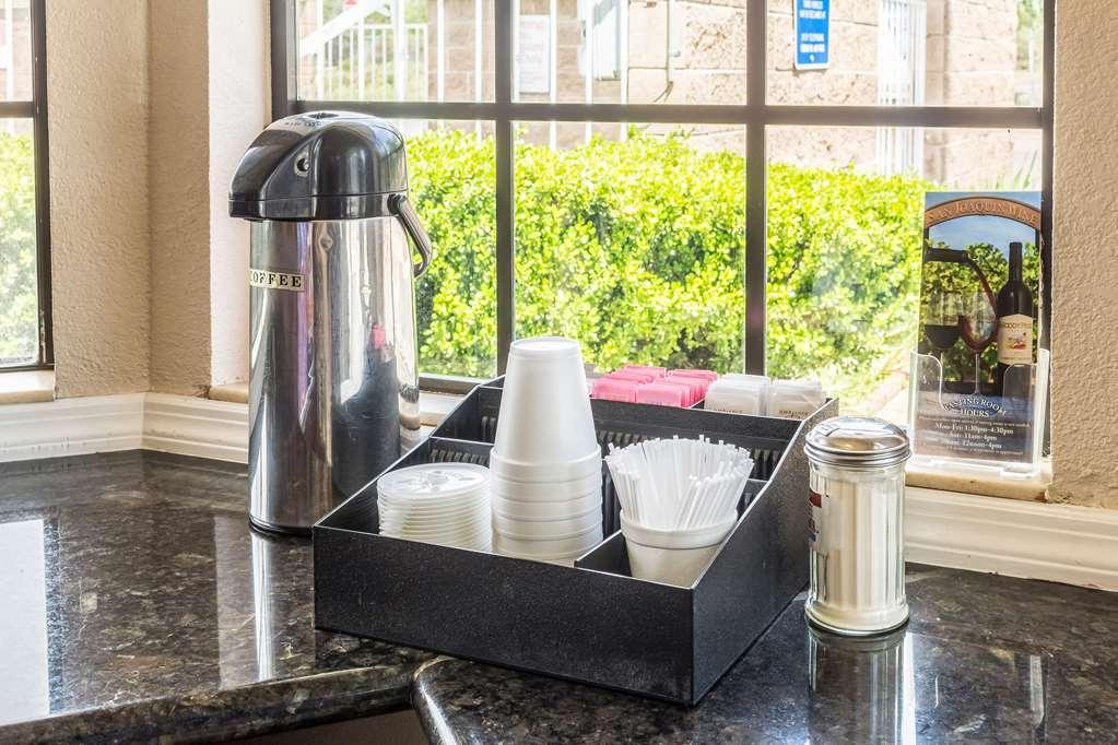 Hotel 6-fresno, Ca - Belmont Ave 2*