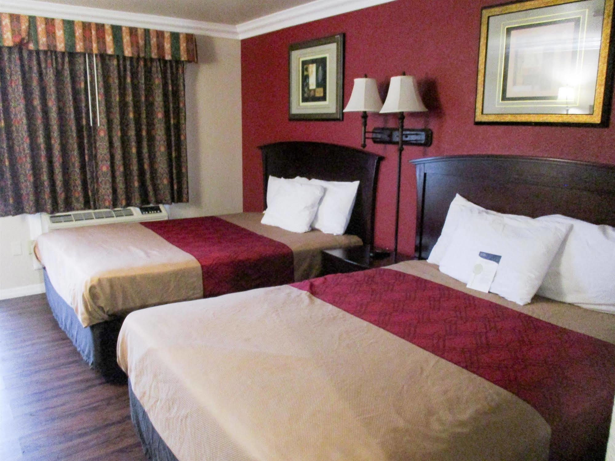 6-fresno, Ca - Belmont Ave Hotel Fresno